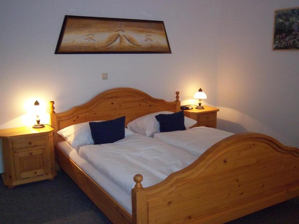 Grandhotel Niederoesterreichischer Hof Lanzenkirchen Phòng bức ảnh