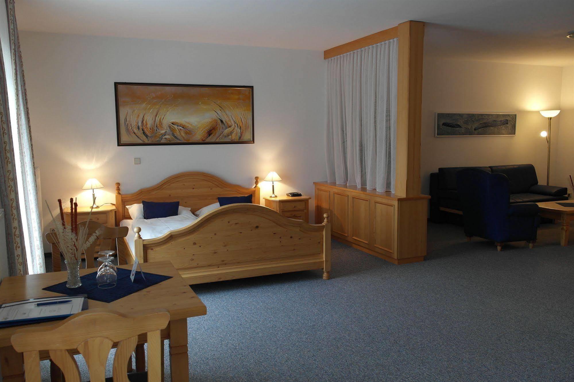 Grandhotel Niederoesterreichischer Hof Lanzenkirchen Ngoại thất bức ảnh